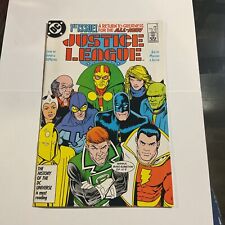 Vintage Justice League #1 VF-NM DC Comics 1987 HIGH GRADE Combined Shipping picture