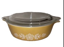 Look Pyrex 1 Pint Casserole Dish W/ Clear Lid Butterfly Gold Ovenware VTG picture
