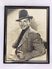 DICK POWELL SIGNED INSCRIBED PHOTOGRAPH CIRCA 1930s RARE PHOTO 11 X 14 picture