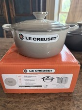 Le Creuset Le Creuset Cocotte Ronde Nutmeg 18cm(7.09 inches) picture