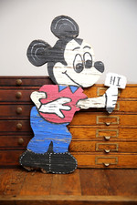 Vintage Mickey Mouse Welcome Sign Store Display wood Cartoon Artwork Animation picture