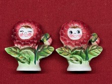 Vintage PY Japan Anthropomorphic Flower Face Salt & Pepper Shakers Pink Dahlia picture