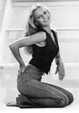 Famous Actress Cheryl Ladd Vintage Classic Celebrity Picture Photo 8x10 picture