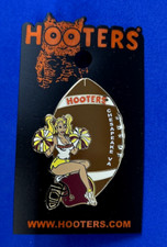 Chesapeake, VA HOOTERS Girl Cheerleader Football & Helmet Yel/Red/Wh Pompoms Pin picture