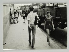 Hong Kong Street Scene People Man Woman Walking c1970 J C Lozouet Press Photo picture