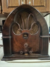 Radio  Philco model 90 , 9 tube , cathedral  wood tube used picture