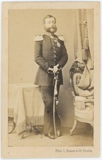 CDV circa 1865. Militaire, général allemand nommé au dos par Haase à Berlin picture