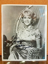 ​Debbie Reynolds Signed Vintage Glossy Photo Hollywood Autograph 1950s / 60s picture