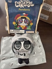 The Amazing Digital Circus Pomni Animiniz Pendantz Noir Pomni New with Open Box picture