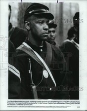 1989 Press Photo Actor Denzel Washington stars in a scene from
