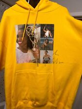 XL Yellow Jennifer Hudson Signed Sweater  picture