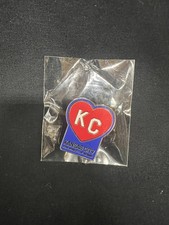 Kansas City FIFA World Cup 2026 KC Heart Pinback Lapel Pin Media Sealed 2026 picture