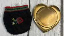 Vintage 50-60s America Beauty Elgin Heart-Shaped Gold Tone Compact w/Knit Pouch. picture