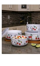 Peanuts Snoopy Decorated Food Storage Bowls with Venting Lids, 4-pack picture