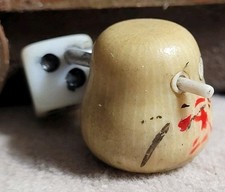 Vintage KOBE POP OUT EYES CREATURE WITH DICE charm prize jewelry picture