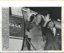 1965 Press Photo Astronauts Charles Conrad Jr. & L. Gordon Cooper In Washington picture