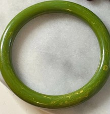 Vintage Bakelite Marbled Swirl Green-Yellow Colored Bangle Bracelet Retro Mod picture