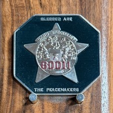 Chicago Police Gang Specialist Octagon Shaped Challenge Coin W#28 picture