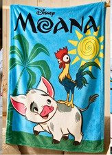 Disney Moana Blanket Pua Pig Hei Hei Rooster Fleece Throw Japan Exclusive Rare picture