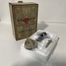 Diablo III Mini Tyrael Blizzard BlizzCon 2011 Premium Figurine With Box picture
