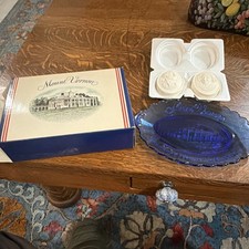 Avon Glass Etched Bicentennial Collector Plate with Commemorative Soaps picture