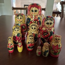 Vintage Soviet Russian Matryoshka Dolls 11 pc Set 1970’s or 1980’s Floral Label picture