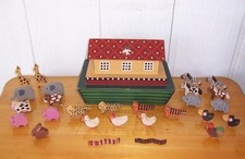 VTG 1994 HEAVY WOOD BOX NOAHS ARK BOAT & 27 HAND PAINTED WOODEN ANIMALS 9