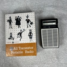 Vintage General Electric Model P820A Radio Original Box Untested picture