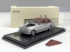 1955 Silver Cloud 1:64 Diecast Silver White Wall Vintage Model Car Collection picture