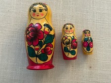 Hand-Painted Russian Matryoshka Nesting Dolls Set of 3 Red Floral picture