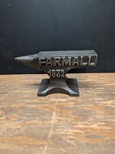 Farmall 1932 Mini Anvil picture