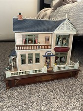 VTG 1991 Enesco Victorian Vignette Animated Action Musical Working Doll House picture