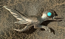 VINTAGE-NATIVE AMERICAN-ROADRUNNER PIN-STERLING SILVER-TURQUOISE-ROUTE 66 PIECE picture