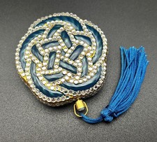 Estée Lauder “China Blue Love Knot” 2001 Vintage Lucidity Compact Box/Full picture