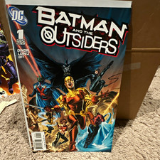 DC Comics Batman and the Outsiders#1-First Printing-2007-free shipping picture