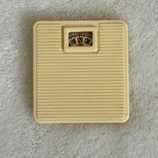 Vintage 1992 Acme Bathroom Scale Refrigerator Magnet Miniature 3D Dollhouse picture