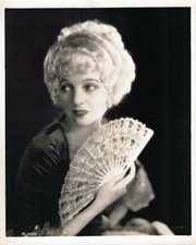 HOLLYWOOD CORINNE GRIFFITH STYLISH POSE STUNNING PORTRAIT 1920s ORIG PHOTO MA91 picture