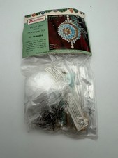Vintage 1973 LeeWards Pearl Mist Boutique Ornament Kit 16-46884 Christmas NOS picture