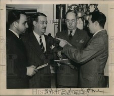 1946 Press Photo New Orleans Mayor Morrison & Commentators, International House picture