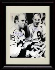 Unframed Bobby Hull and Gordie Howe Autograph Replica Print picture