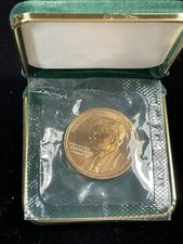 Bill Clinton Presidential Inauguration Coin in Velvet Box.  January 20th, 1993. picture