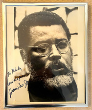 James Earl Jones Signed Framed Black & White Portrait Photo 8.5x11 inches picture