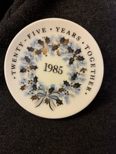 vintage 1985 hallmark keepsake ornaments 25 Years Together Wedding Porcelain picture