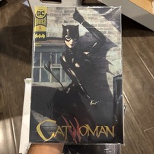 Catwoman #1 DC Universe GOLD FOIL Convention Variant Artgerm SEALED Jones Allred picture