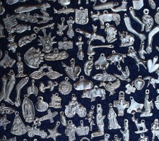 Milagros Charms Milagro 25 Silver Tone Charm Ex votos Nicho Retablo picture