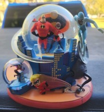 Disney Pixar Snow Globe The Incredibles Light Up Snow Globe 7 1/2''  picture