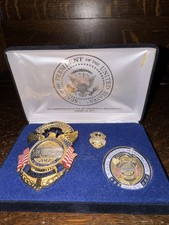 RARE 2017 Commemorative Inaugural Washington Collectible Badge, Coin & Pin picture