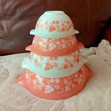 Vintage PYREX Gooseberry Cinderella Mixing Bowls #441, 442, 443 and 444 picture