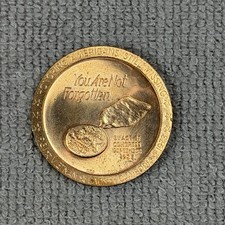 1983 US Mint POW MIA Bronze Medal Coin You Are Not Forgotten Act of Congress picture