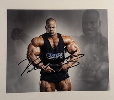 VICTOR MARTINEZ HAND SIGNED 8x10 PHOTO AUTOGRAPHED FAMOUS BODYBUILDER COA picture